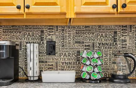 AC Retreat - Cozy 2BR by Tropicana & Beach - Foto 5