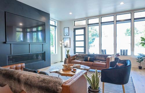 Downtown Luxury Villa Hot Tub Walk To Lake - Foto 17