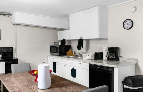 10 Mins to Downtown Modern in Magic City- Unit B - Foto 18