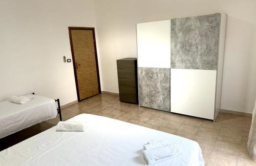 Trilocale Luminoso con parcheggio - Foto 8