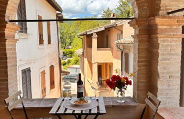 Casa in Umbria - nella Valle del Menotre vicino Rasiglia, Foligno, Assisi,Perugia - Photo 7