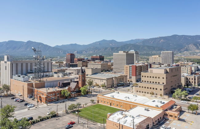 Mid-Skywalker Unit 408 - Foto 45