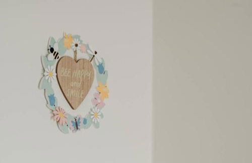 Elegant Barn Retreat with jacuzzi - Foto 22