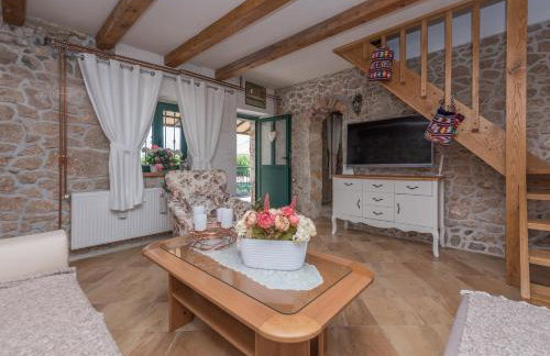 Holiday home Stipanovi Dvori with jacuzzi and pool - Foto 29