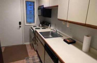 SKIING, HIKING, VILLAGE OF EVILLE MTN ESCAPE - Foto 30