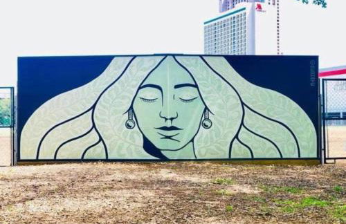 Guest House with Loft near Downtown - Foto 48