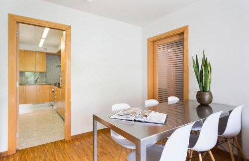 My Space Emirates - Spacious Apartments near the City Center - Photo 38