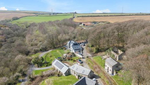 Beautiful Barn Conversion with Games Room - Foto 4