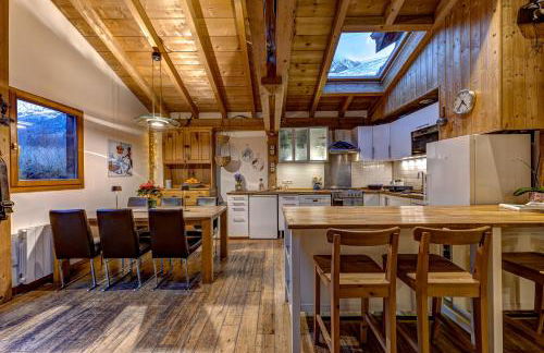 Tiki Lodge - hot tub & sauna - Photo 44