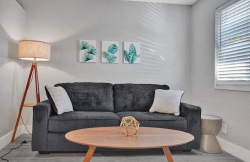 Rustic Retreats Beachy 1BR for 4 guests in the heart of Fort Lauderdale - Foto 3