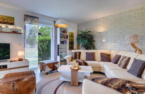 Villa Sunset with sea view for 6 persons near Novigrad - Foto 3