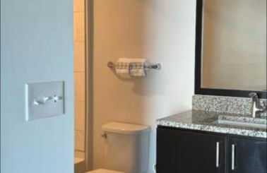 A Town Skyline - Foto 3