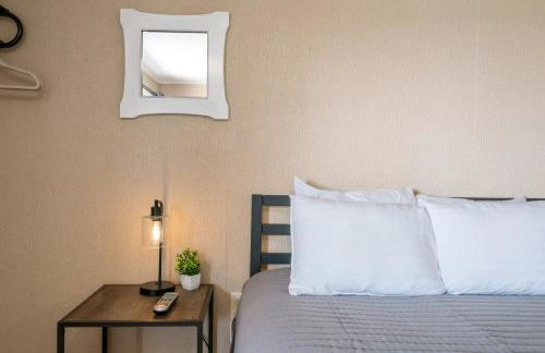 Queen Suite with Scenic Views at Fife Lake Lodge - Foto 7