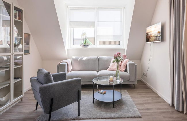 Liebevoll Eingerichtete Ferienwohnung in Husum - Photo 6