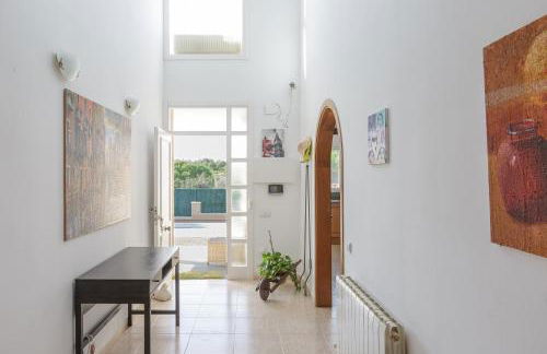 Fantástica casa en alquiler con piscina en Vilanova i la Geltrú - Foto 49