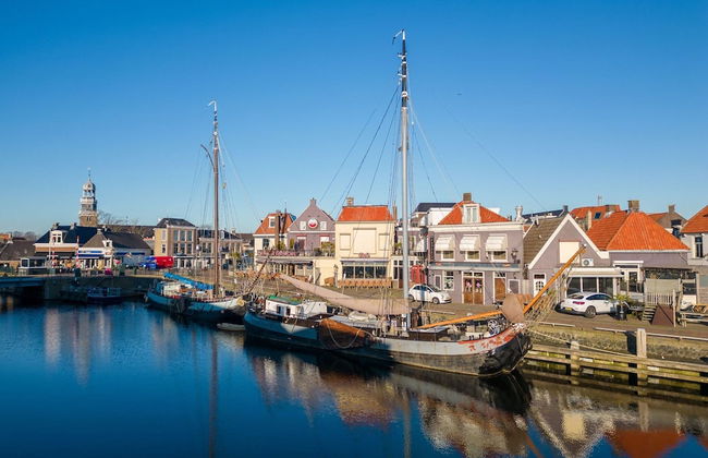 Houseboat in Lemmer With Harbor Views - Foto 34