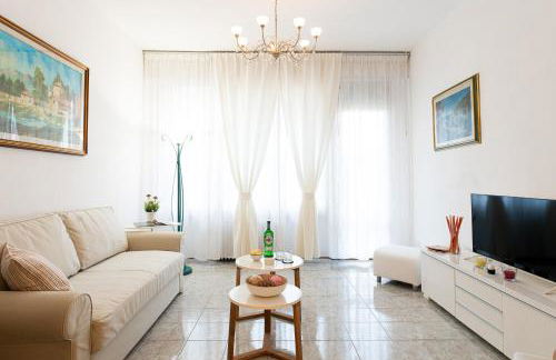 Godi Fiorenza Suite - Duomo a 15 Minuti e Aeroporto a 4 Minuti con Tramvia T2 - Foto 19