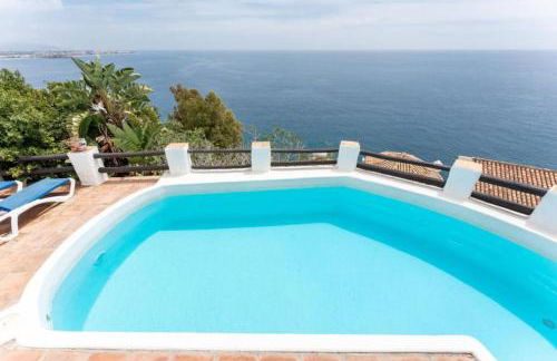 CT 198 GR - Faro's Big Blue in Salobreña - Foto 21