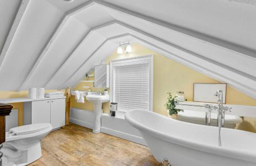 2 Homes • Hot Tubs x2 • Heated Pool • Fire Pit - Foto 67