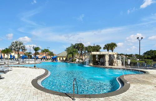 Trendy Retreat - Great Location - Fully Loaded - Foto 23