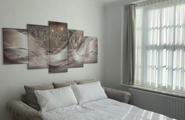 New look flat In Waterloo - Foto 6