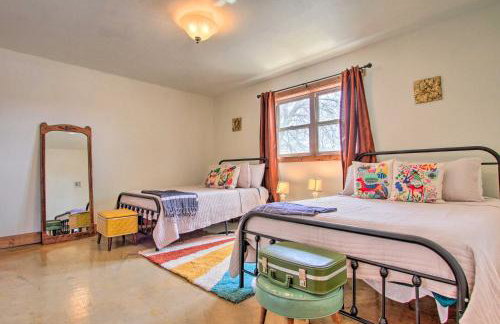 Chic Retro Retreat in Choteau Walk to Dtwn! - Foto 16