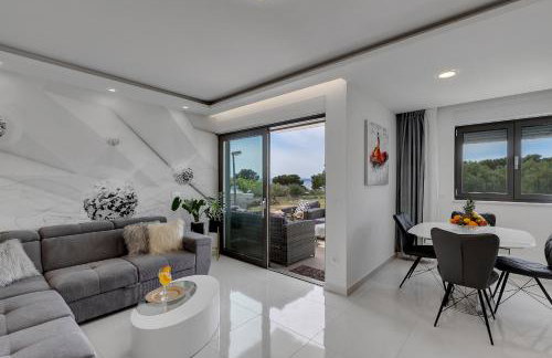 Luxury Promajna Beach Apartment - Foto 1