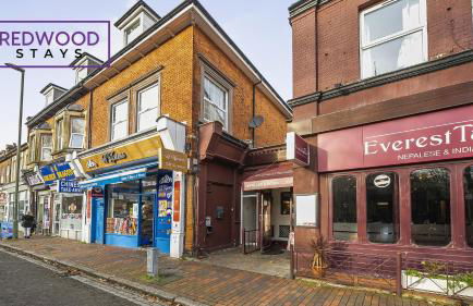 Everest Lodge Serviced Apartments for Contractors & Families, Free WiFi & Netflix By Redwood Stays - Foto 160