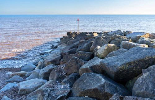 Finest Retreats - Centre View - Photo 27