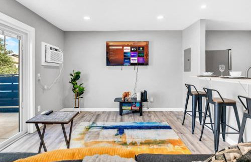 Modern 2BD 2BA Flat Gym and Pool Heart of Downtown - Foto 21