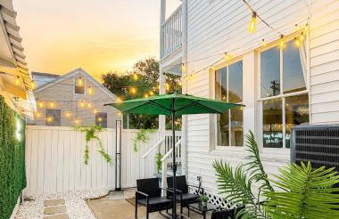 Indoor Hot Tub, Pet Friendly, Bikes, 4-Car Free Parking, Walk to Beach - Foto 3