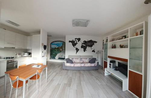 Casa di Sofia e Oscar Lago di Como Canzo - Foto 1