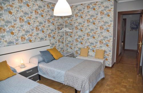 La Villa De Lore, Piso Completo Apto 6 Personas Con Garaje - Photo 22