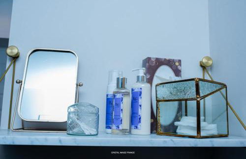 La maison Laborey, gite avec terrasse et piscine - Foto 35