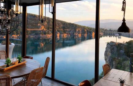 ACOGEDOR ÁTICO DÚPLEX EN TREMP - Foto 57