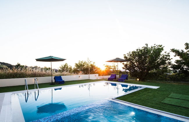 Anemos Villa in Salakos - Photo 22