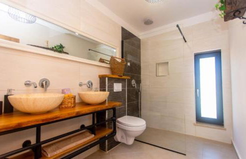 Kuća poli stare nuoni - Photo 32