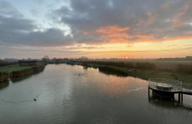 Lakeside Fishing Lodges - Foto 49