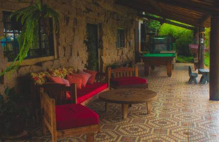 Casa de Pedras na Montanha Stone House - Foto 8