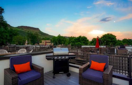 Million Dollar Rooftop MTN Views -2 King Beds-DT Golden - Photo 29