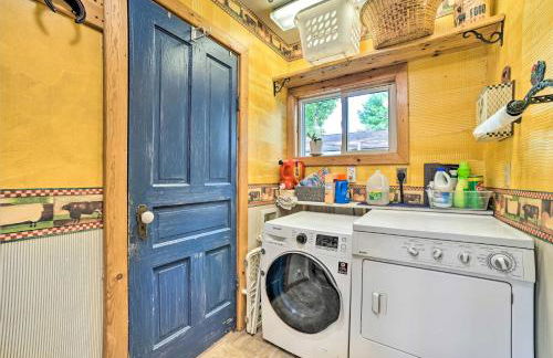 Elegant 1905 Home Steps to Torch Lake and Dtwn - Foto 22