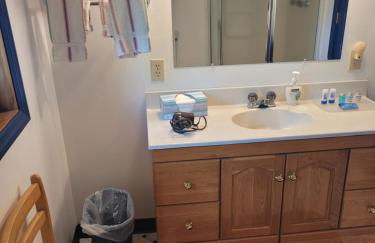 Schmidt's Cove - Amazing Private Lakefront! - Foto 46