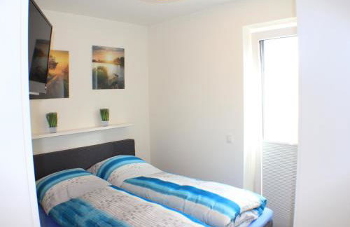 Silbermöwe im Kirschgarten - Foto 12