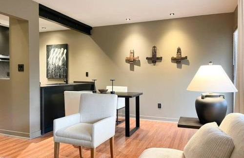 Luxury Warehouse District Condo - Foto 5