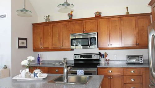 Couples Cove Cottage - Photo 3