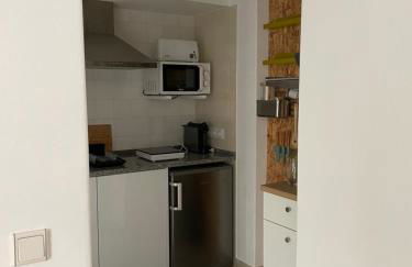 1bd Apartment close to beach - Foto 8
