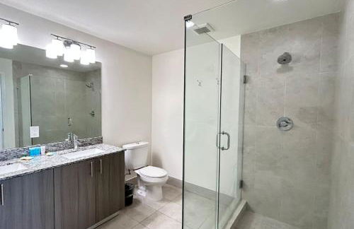 Resort Style Luxury Living in Doral, Miami - Foto 16