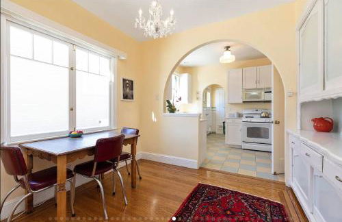 Lovely Noe Valley Condo w Light, View & Parking! - Foto 16