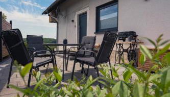 Ferienwohnung "Apartment Paul" Eppelborn - Stilvolles Apartment mit Terrasse, Parkplatz & zentrale Lage - Foto 2