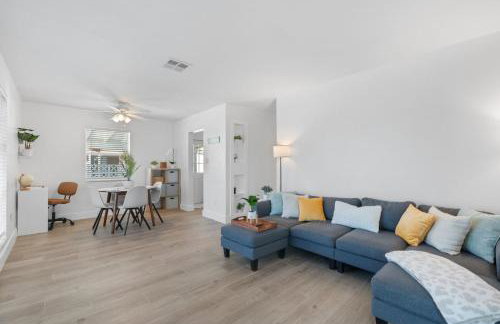 Nestled in North Port - Foto 27